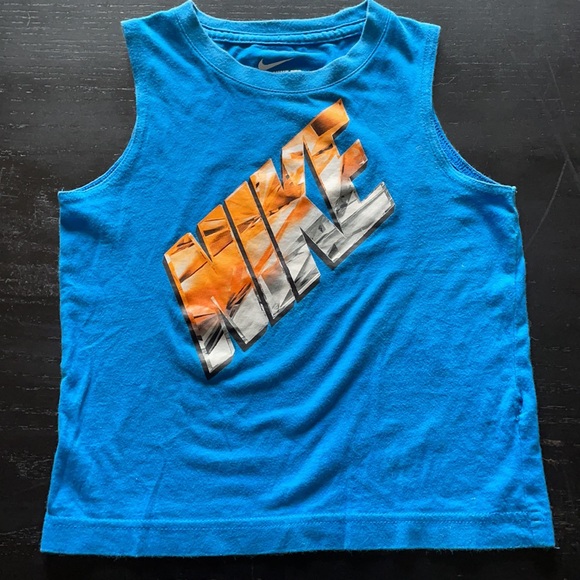Nike sleeveless top size 4T - Picture 4 of 4